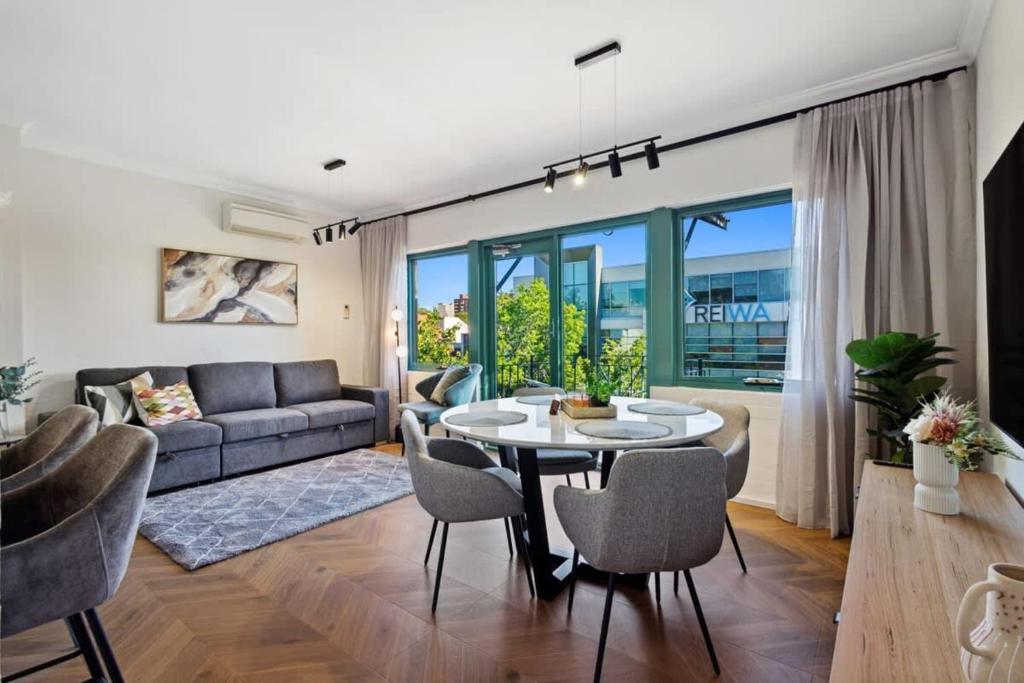 Cosy Apt in Subiaco with Free Parking, Perth