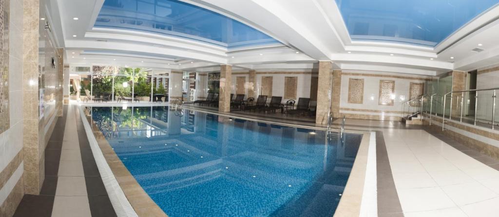 Park Hotel Bishkek photo