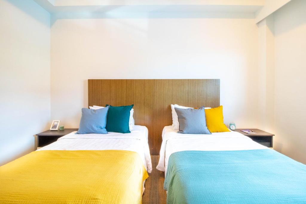 Cove D'Arena, Singapore