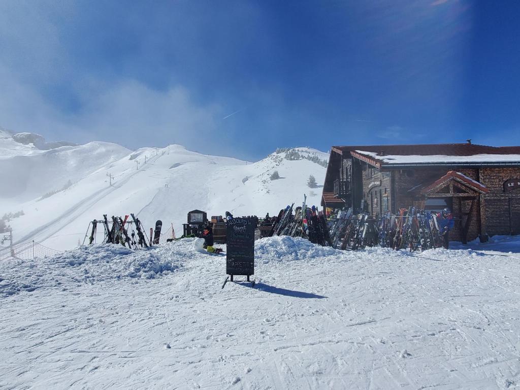 Joli studio 4-6 pers - balcon avec vue sur montagne - 5