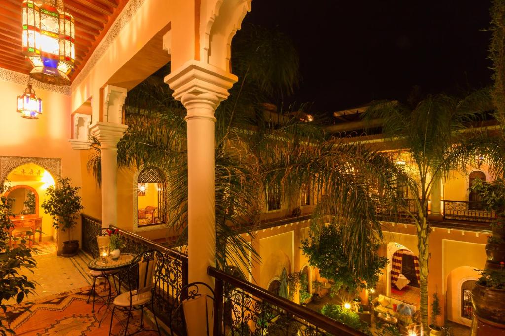 Riad Amina photo