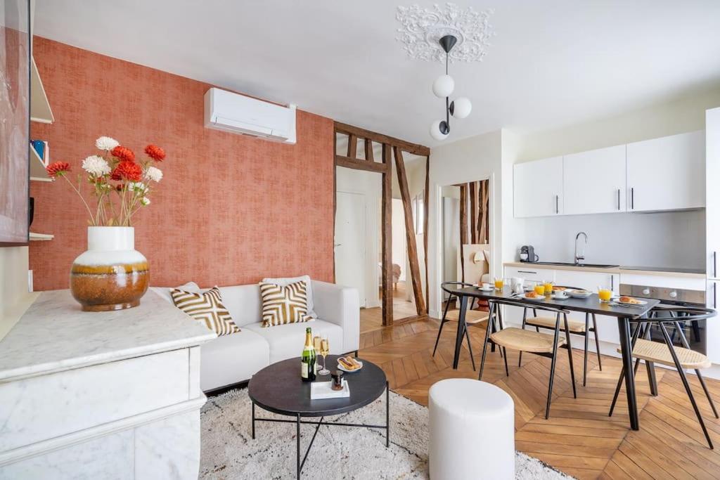 2 Two Bedrooms Champs Elysées Arc de Triomphe AC - 4
