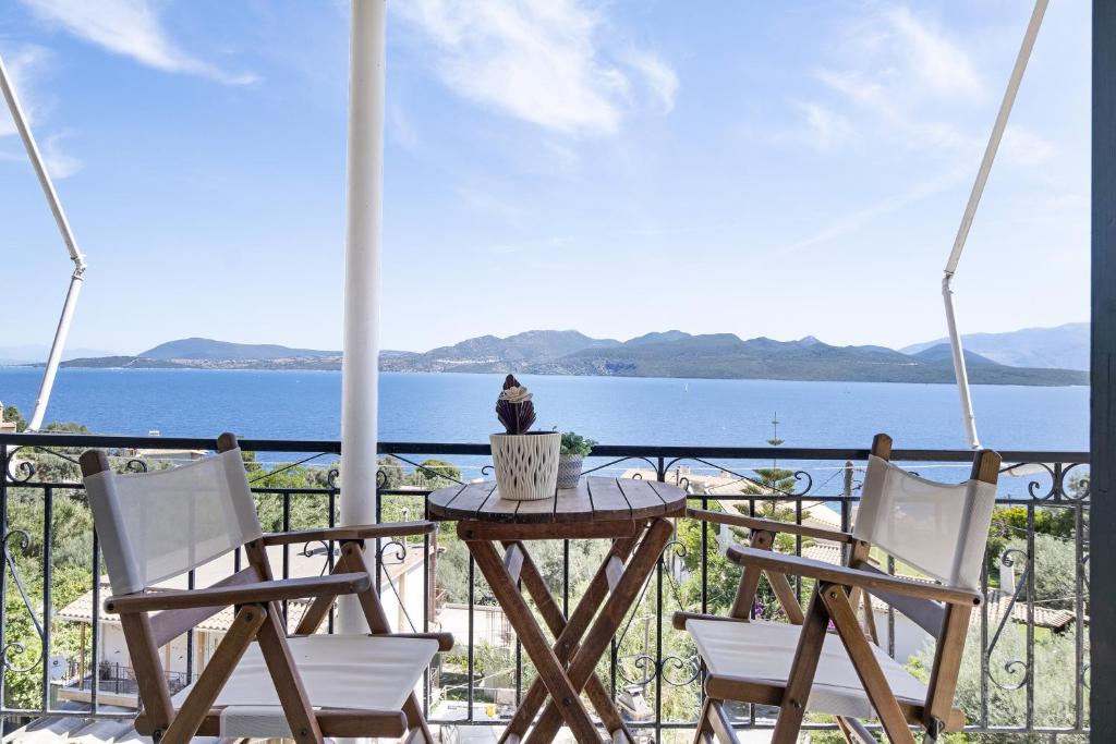 Tasoula Studio with sea view 6, Nikiana