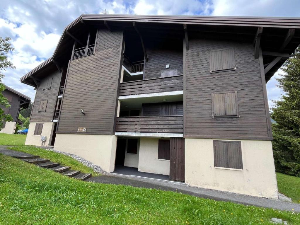 Charmant studio avec balcon exposé sud, casier à skis et parking, proche des pistes à Demi-Quartier - FR-1-597-175 - 4