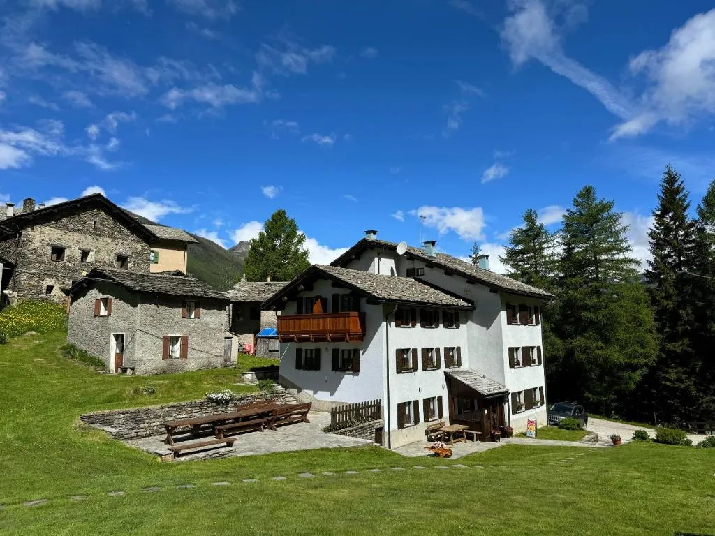 Hotel Miramonti, hotel in Campodolcino