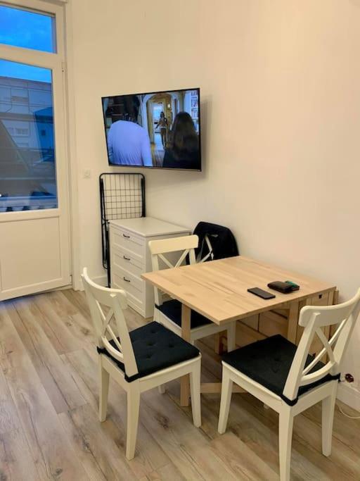 Studio cosy 2 pers en plein centre avec balcon - 4