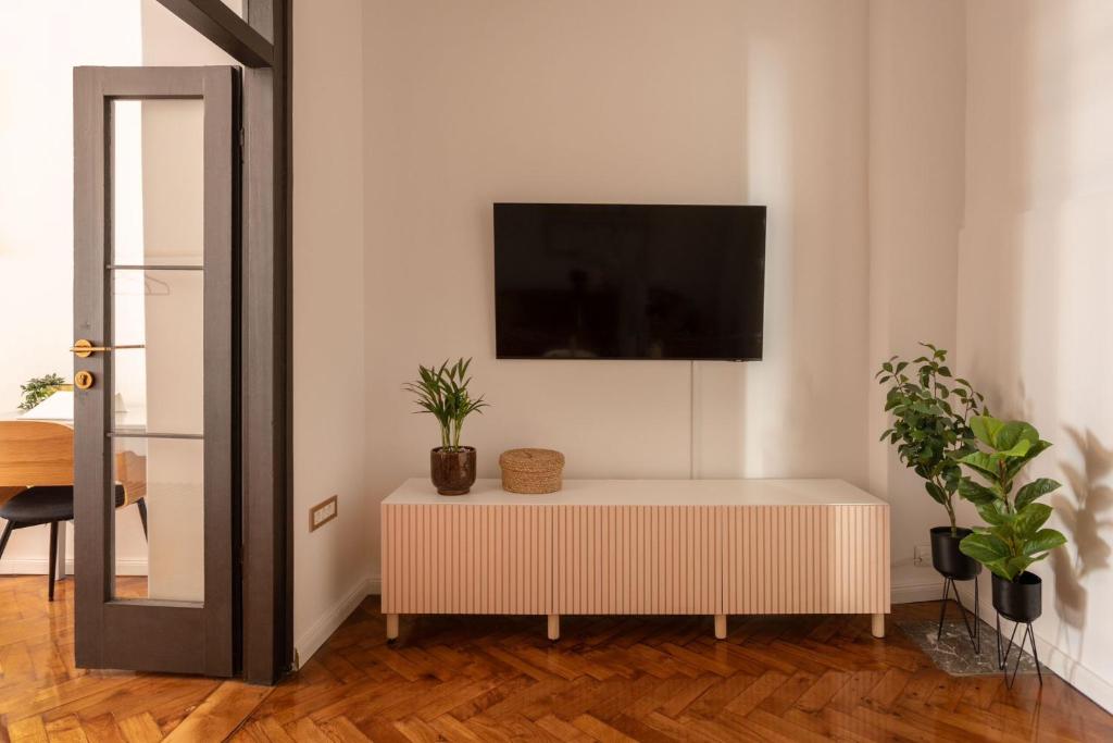 That Center Place, Záhřeb