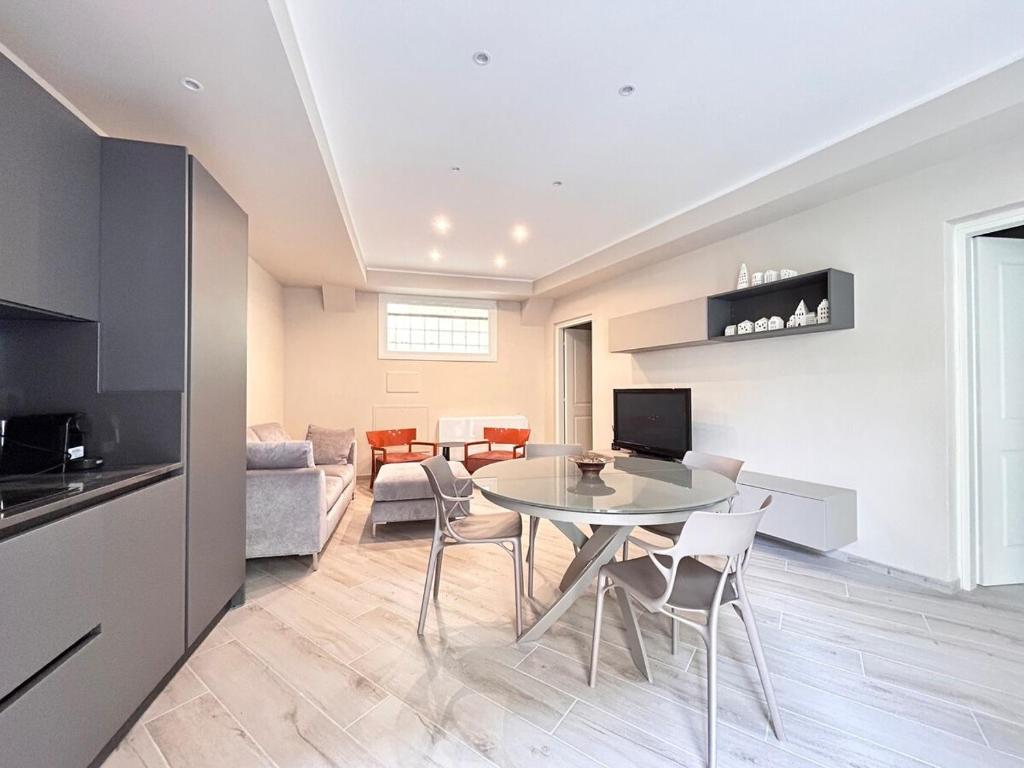 Homeby, Modern Loft Pisa - 1