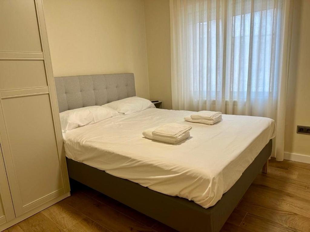 SUITE PLAYA GIJON CENTRO II, a estrenar, 4 huéspedes VUT-5248-AS - 5