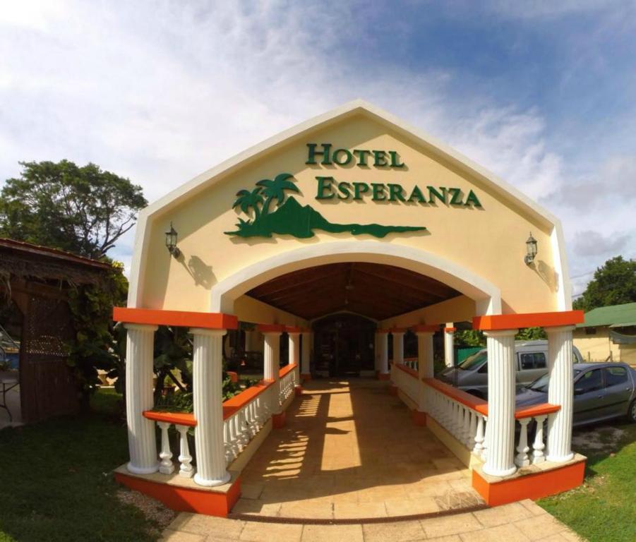 Hotel Esperanza — Hotel in Puerto Carrillo