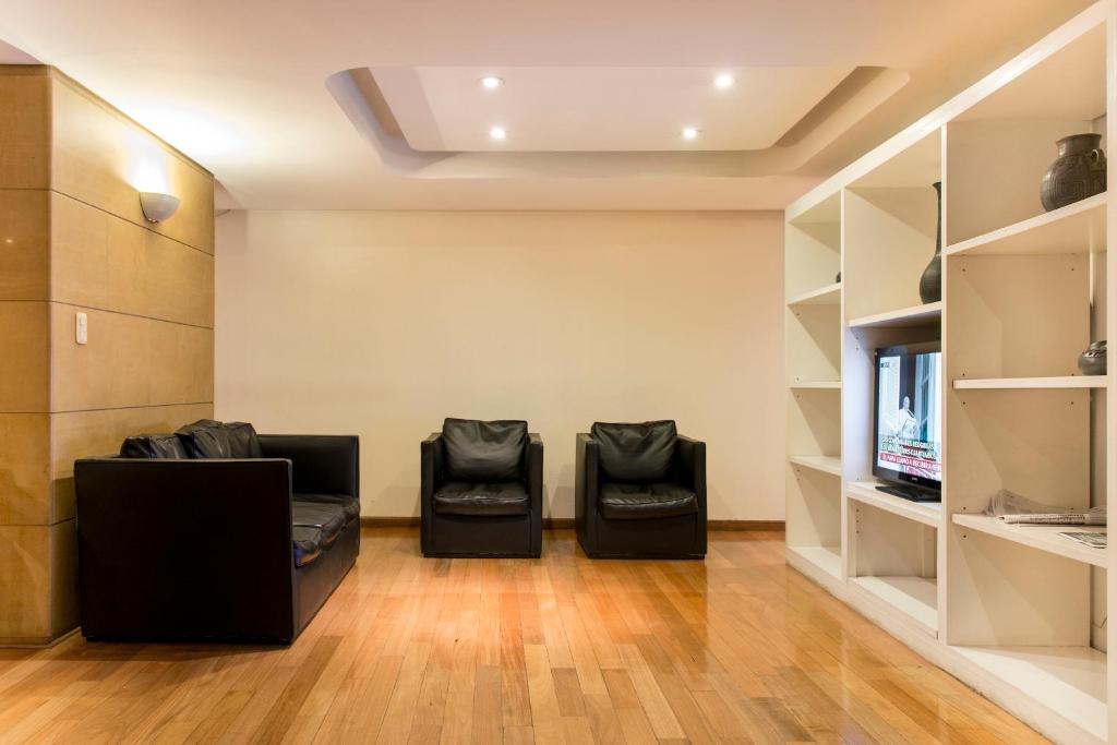 Loi Suites Esmeralda photo