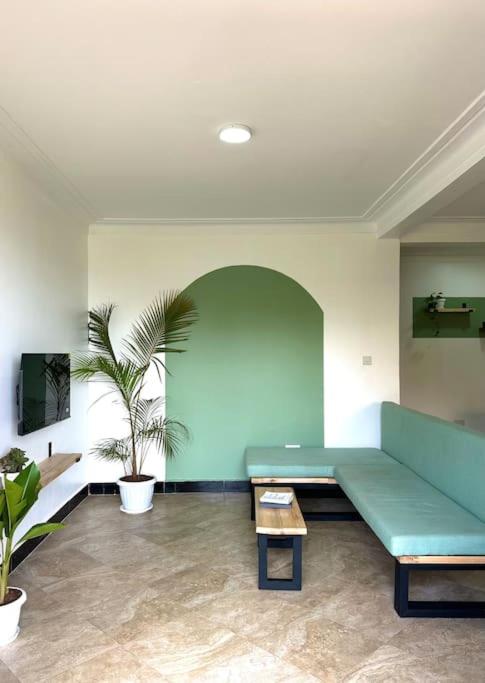 JungleB - 2 Bed 2 Bath - near Makerere Uni, Kampala