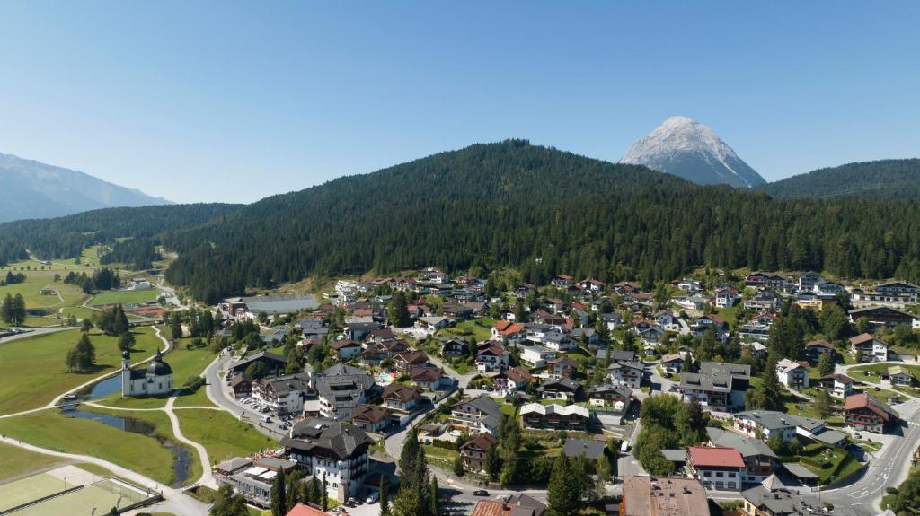 Triple A Chalets by Peak Stay - 4