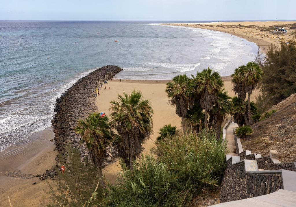 Smartr Maspalomas Corinto — Beach in Playa del Ingles, Canary Islands