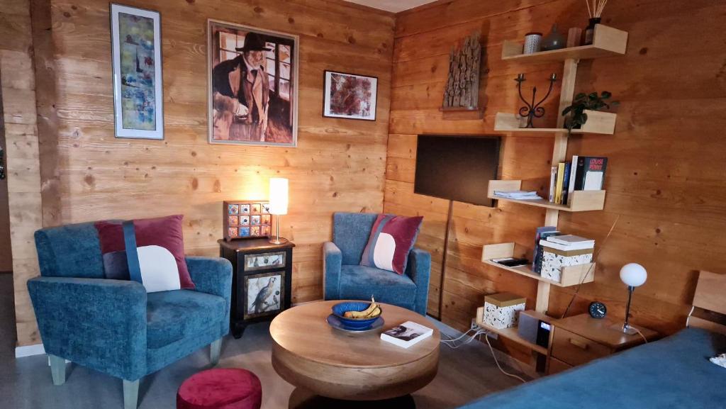 Studio Luizet Nr 28 - 2