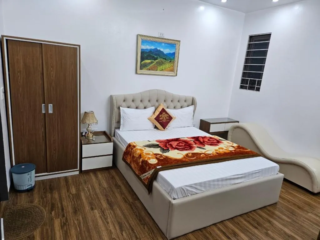 Hoàng Gia Hotel Royal, hotel in Kim Bảng