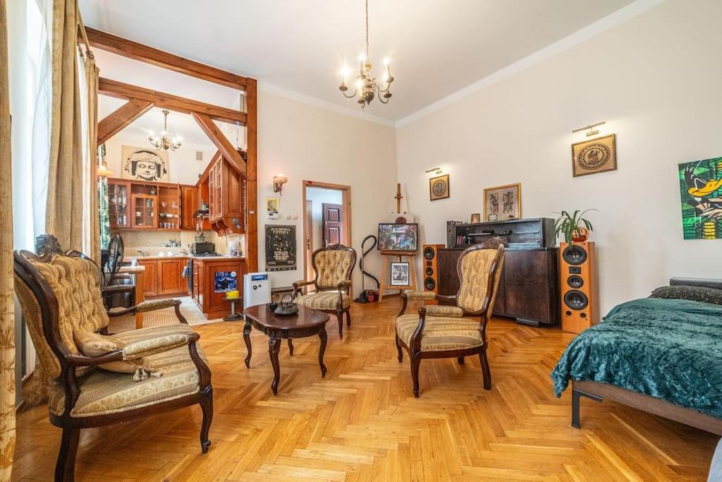 Climatic studio for 2-4 person in Main Square, Krakov