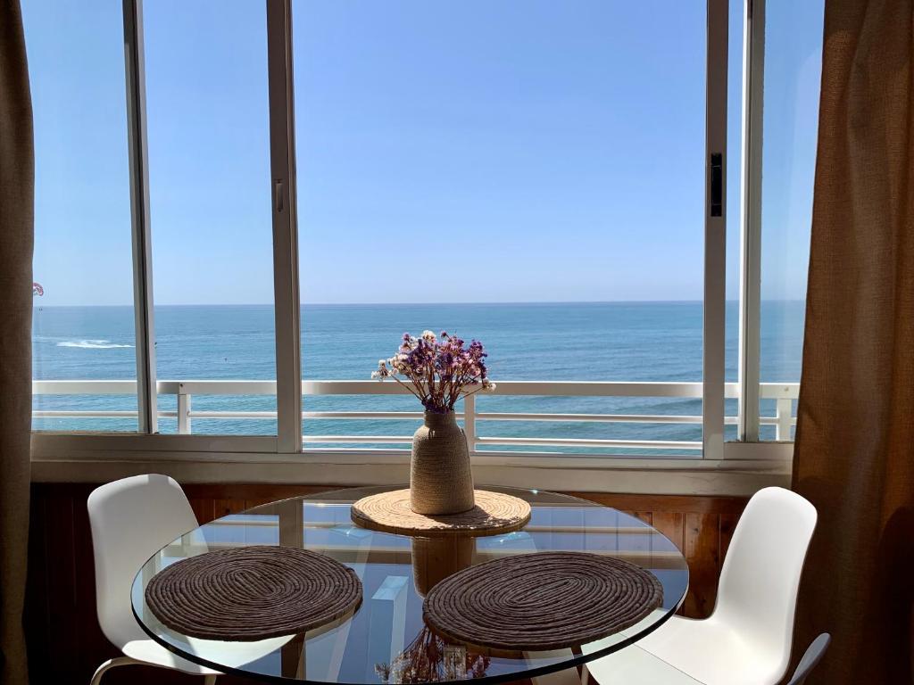 Sea view apartment - 2