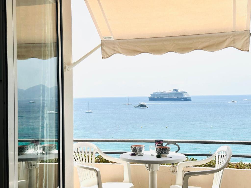 Miramar - Studio Croisette - Vue Mer Panoramique, Cannes