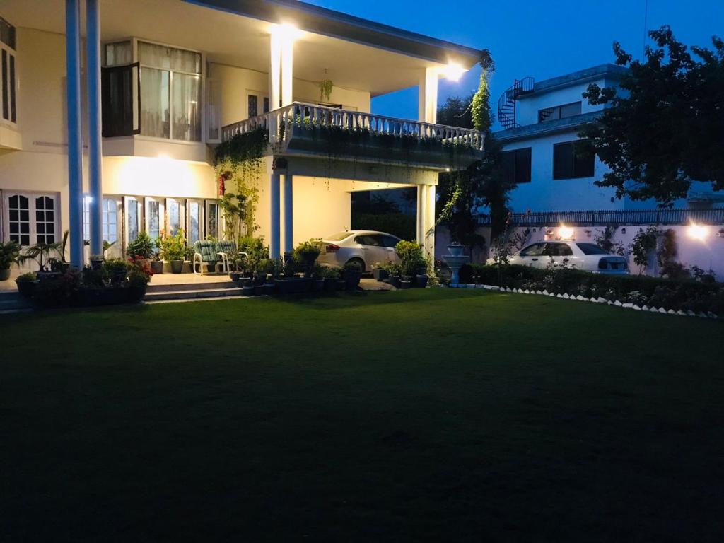 View, Alaf Laila Guest House in Abbottabad