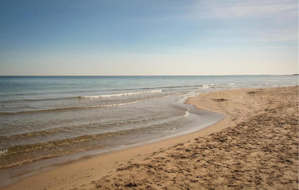 3 Bedroom Beautiful Home In Santa Pola - 3