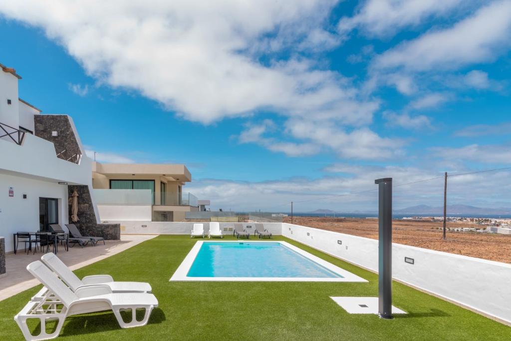 Sea Breeze piscina climatizada vistas al mar - 4
