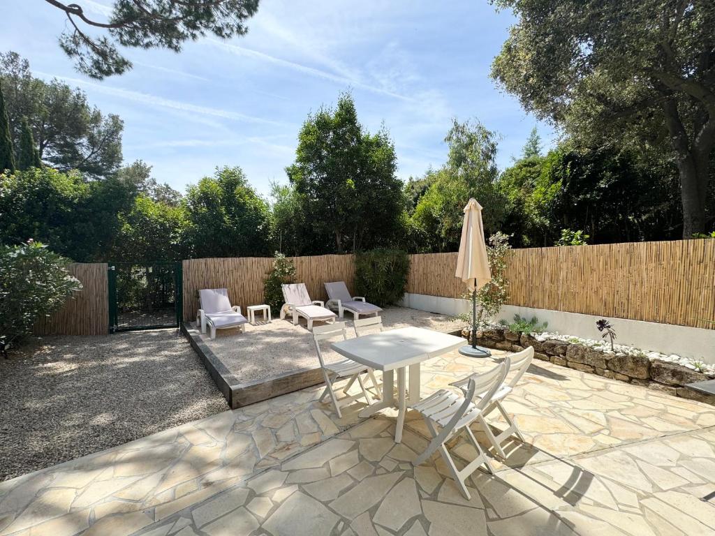Appartement 1ch avec terrasse et jardinet à 400m de la plage - 1