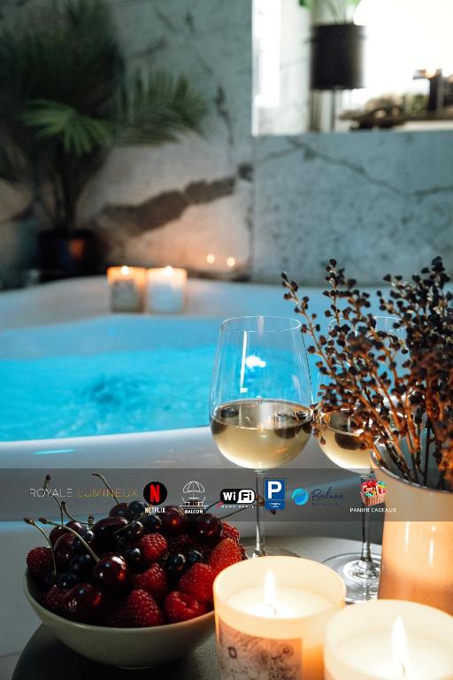 Royale Lumineux Jacuzzi Parking privé - 3