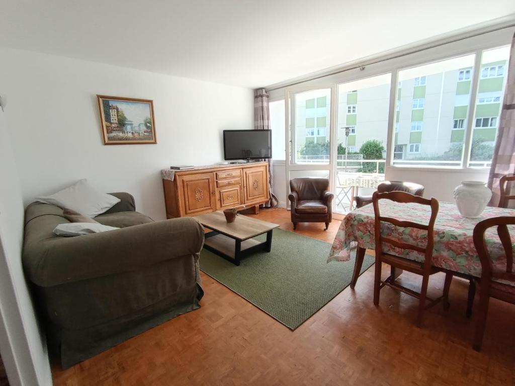 Chambres COSY PARIS CENTRE au Pied du metro - 2