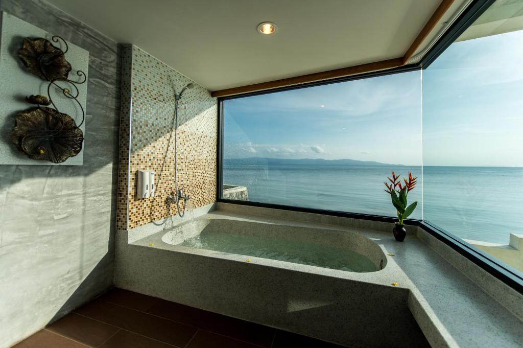 Neptune's Villa Hotel