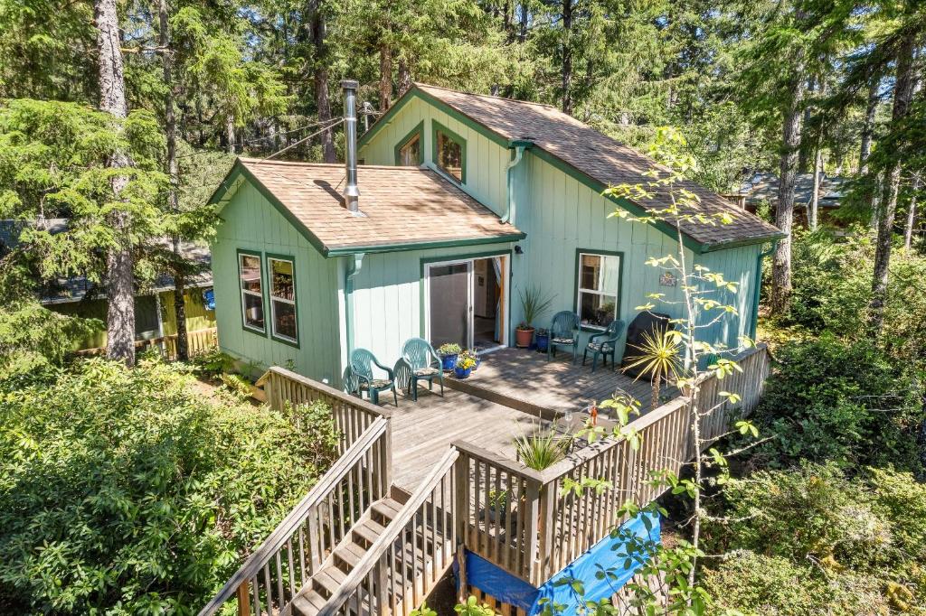 Sea Squirrel MCA#1228, Manzanita