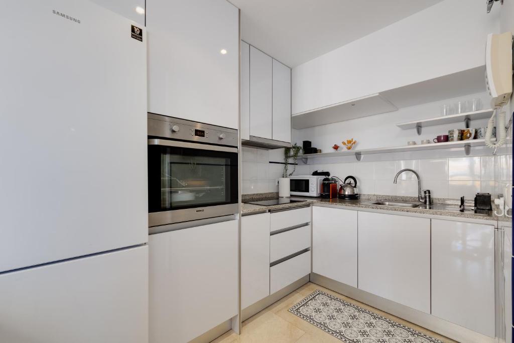 Sunny penthouse with terrace, Punta Prima - 5