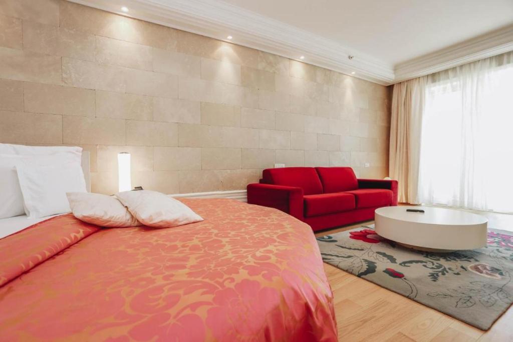 The Unique Splendid Conference Spa Resort Family apt suite sleeps 6 - 3