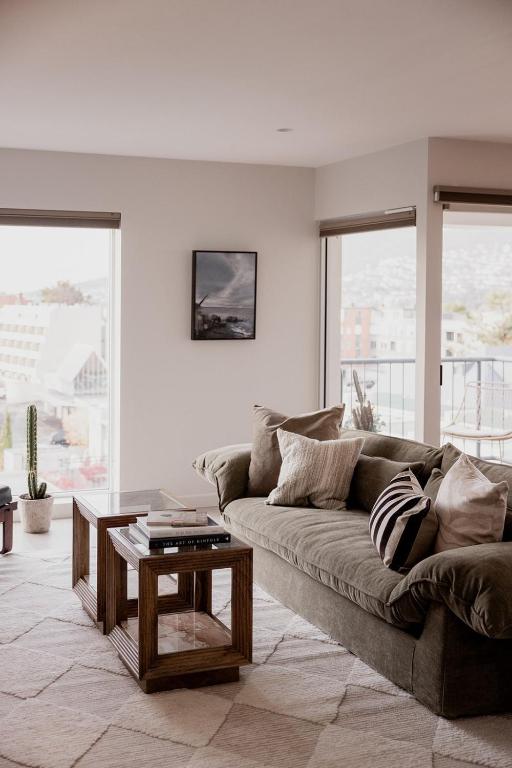 Battery Point retreat with river views, Hobart