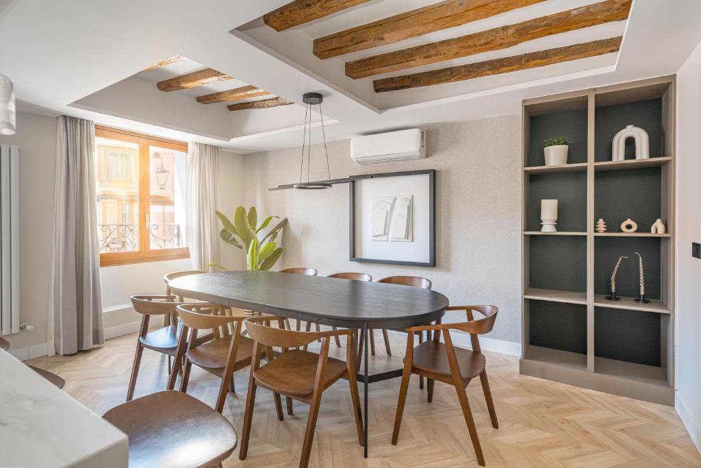 Location, Luxury & Style Best 4Bed in Madrid - 5