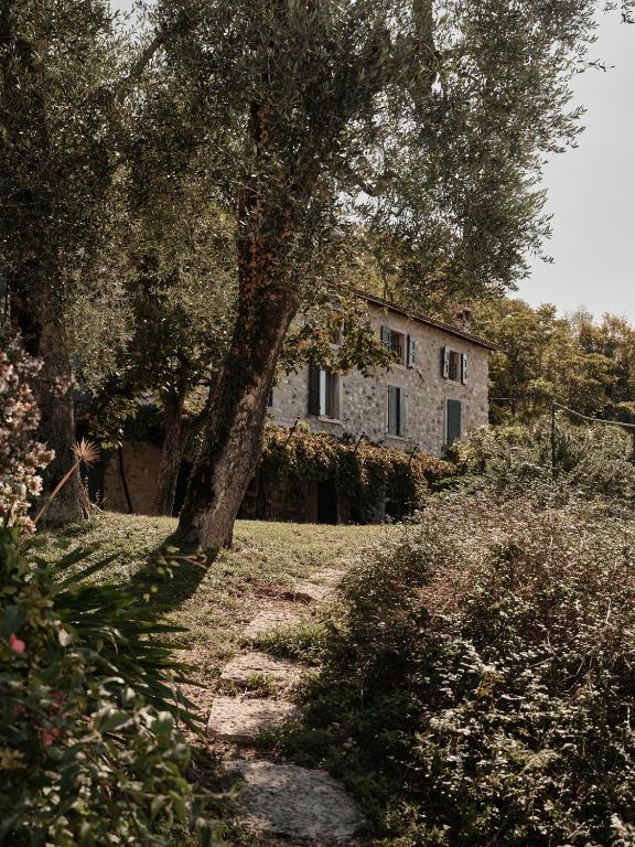 Borgo SAN SONNEA Lake Garda - 2