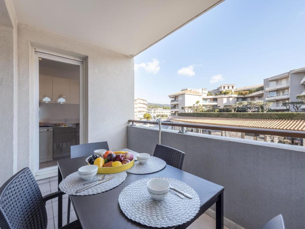 Apartment Beau Rivage-2 by Interhome - 2