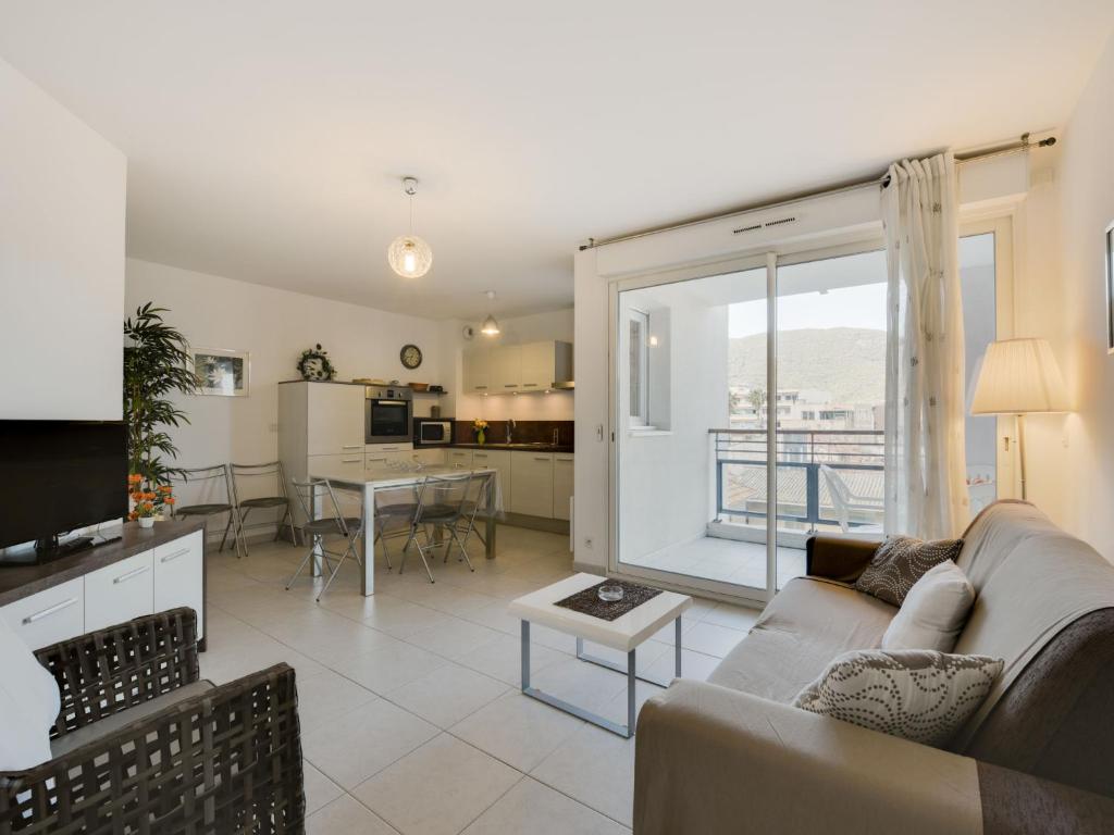 Apartment Beau Rivage-1 by Interhome - 3