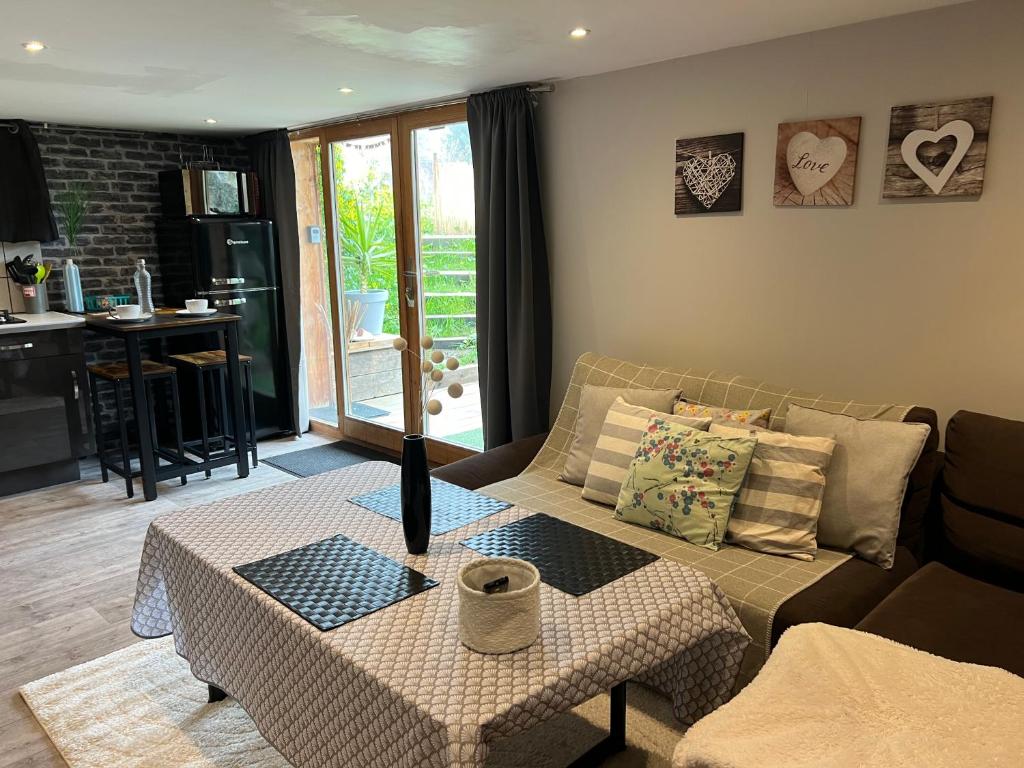 Les Saisies - La petite Vardache - studio alcôve 27 m2 - 1 lit 140 - parking - local vélo, Hauteluce