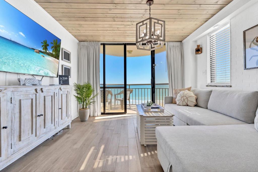 Remodeled Direct Ocean Front By Convention Center, Myrtle Beach