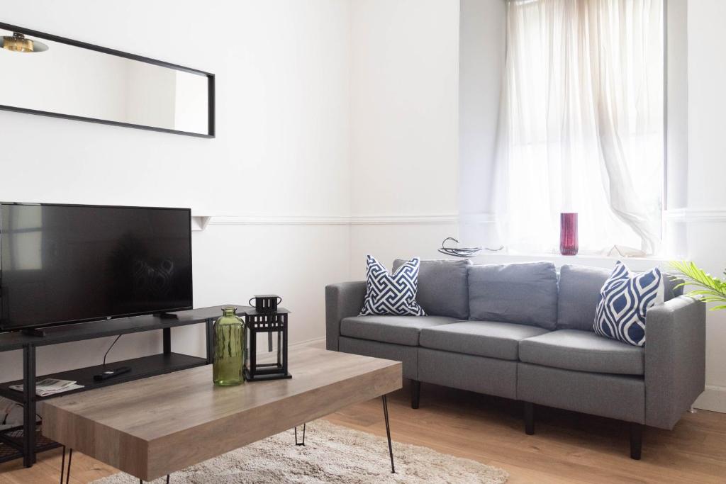 Tilly House, Tillicoultry