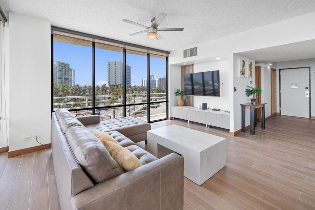 Oceanfront Haven with SpaceX Views, South Padre Island