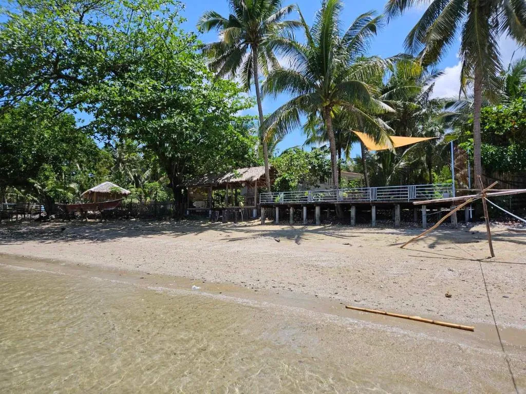Vhora Resort，位于Magdiwang的酒店