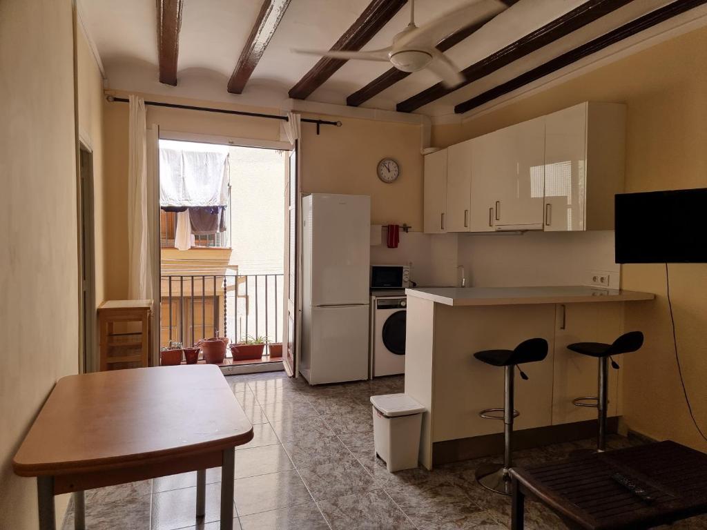 Apartment in Downtown 2 bedrooms AC 30 nigths min, Barcelona