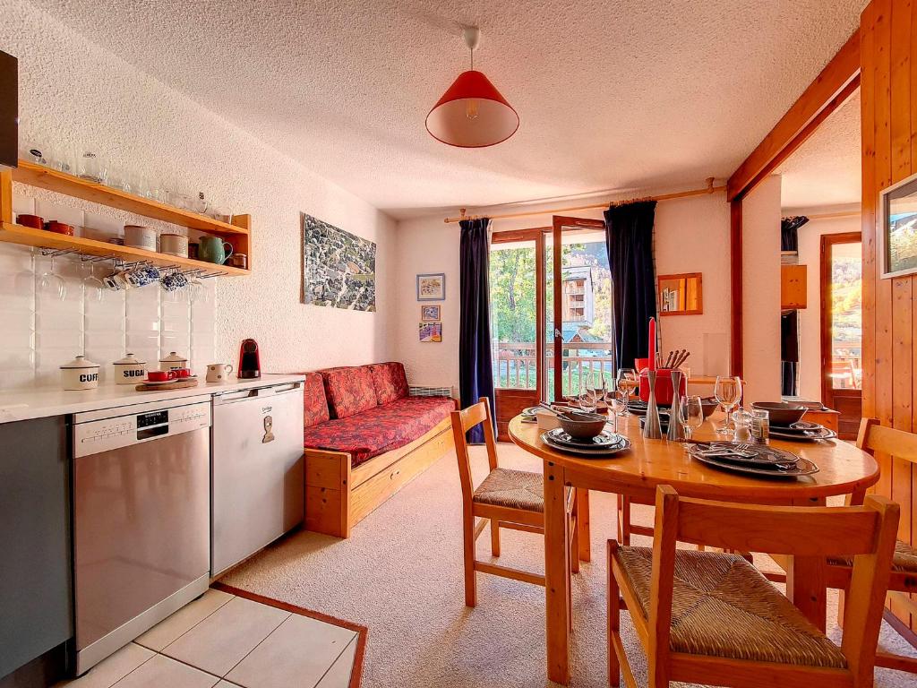 Appartement lumineux près des pistes avec balcon - FR-1-344-929 - 1