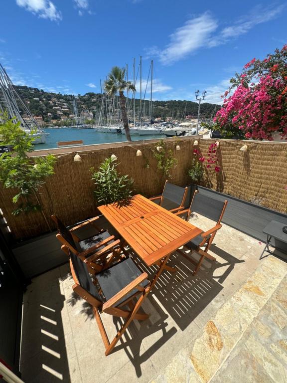 Superbe appartement 4 personnes les pieds dans l'eau - 1