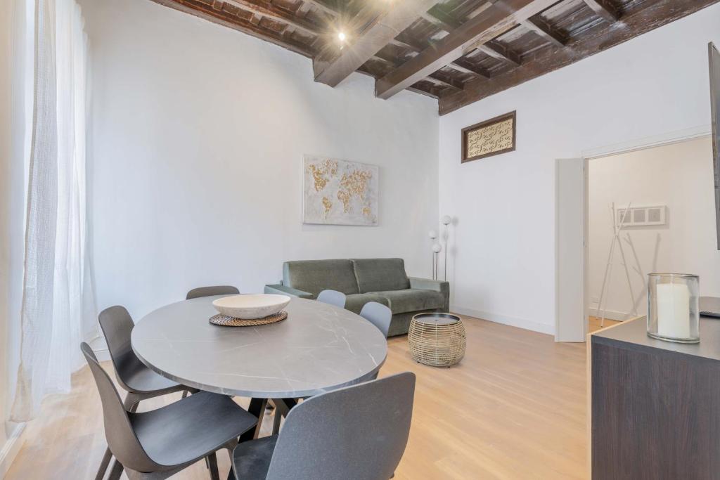 Rufina's Home - 5