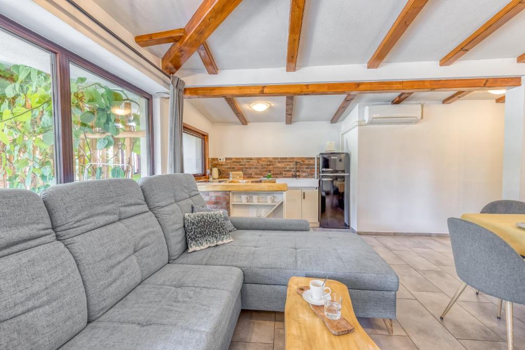 Bajsova domacija 전경