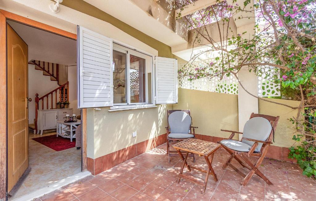 Nice Home In Santa Pola With Swimming Pool - 1