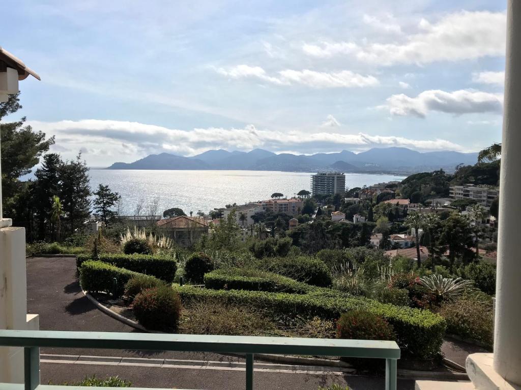 Appt Vue Mer Exceptionnelle sur baie de Cannes - 5